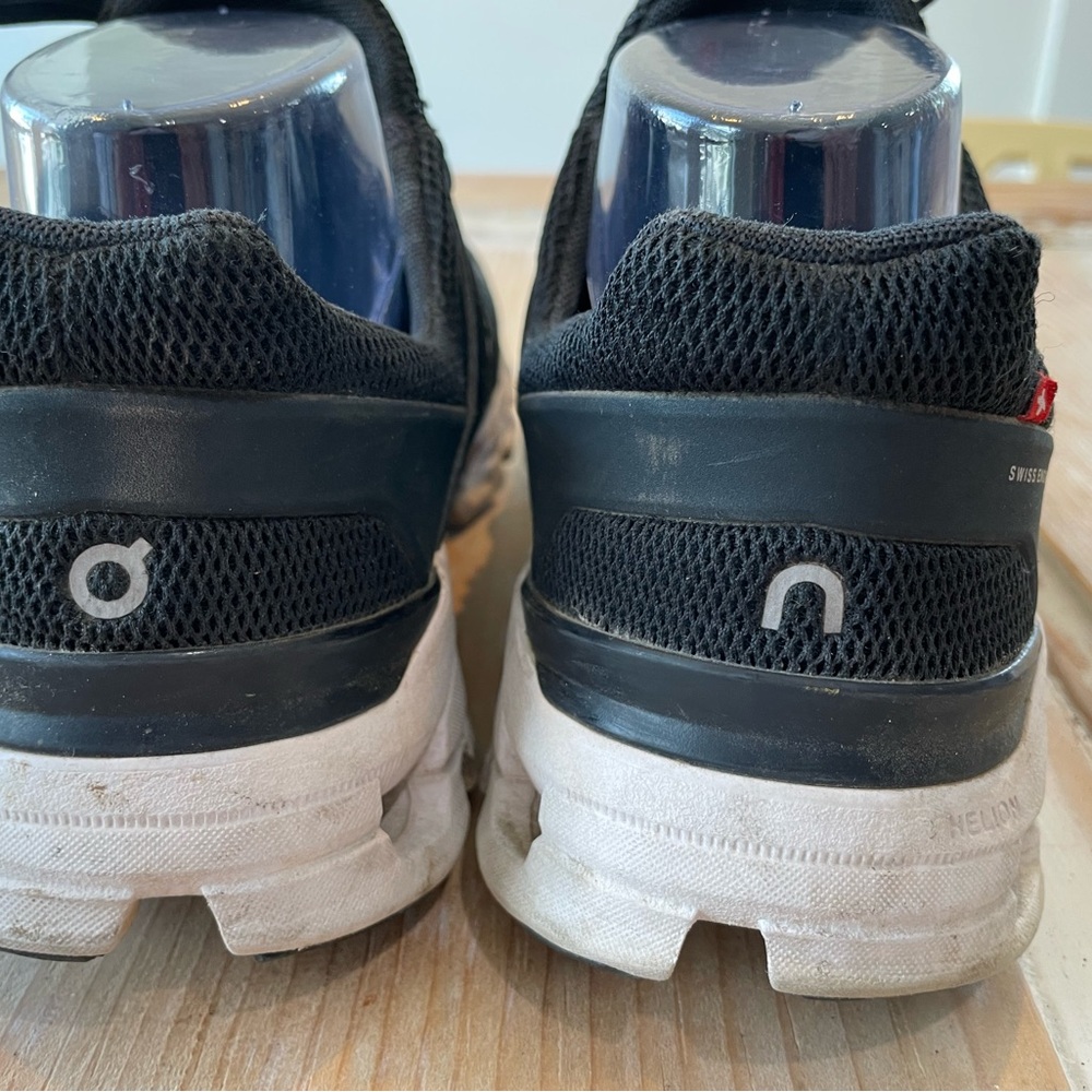 On Running Charcoal and White Athletic Shoes - Picture 3 of 7